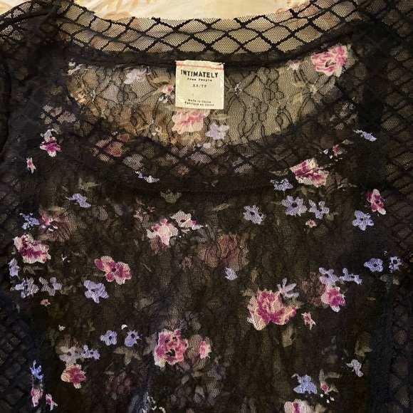 FREE PEOPLE floral lace top XS - Picture 3 of 11